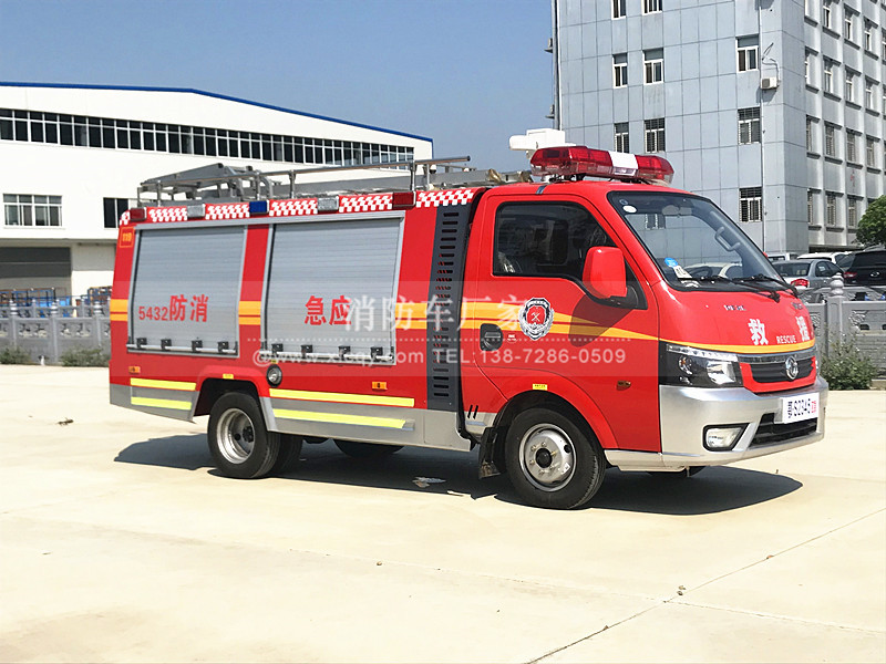 �|�L(f��ng)С�ͼ�(x��)ˮ�F����܇(ch��)(���A�{���)