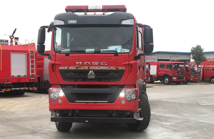 ����ǰ�ĺ����ĭ����܇�S�ҽ�B�c܇�v��r